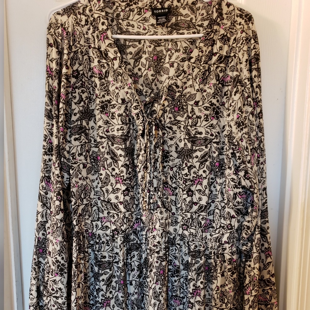 Torrid Tunic Size 3